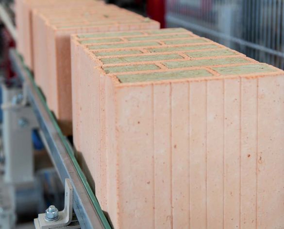 Product: Porotherm Monolithic Clay Block System Plant 240-0.8