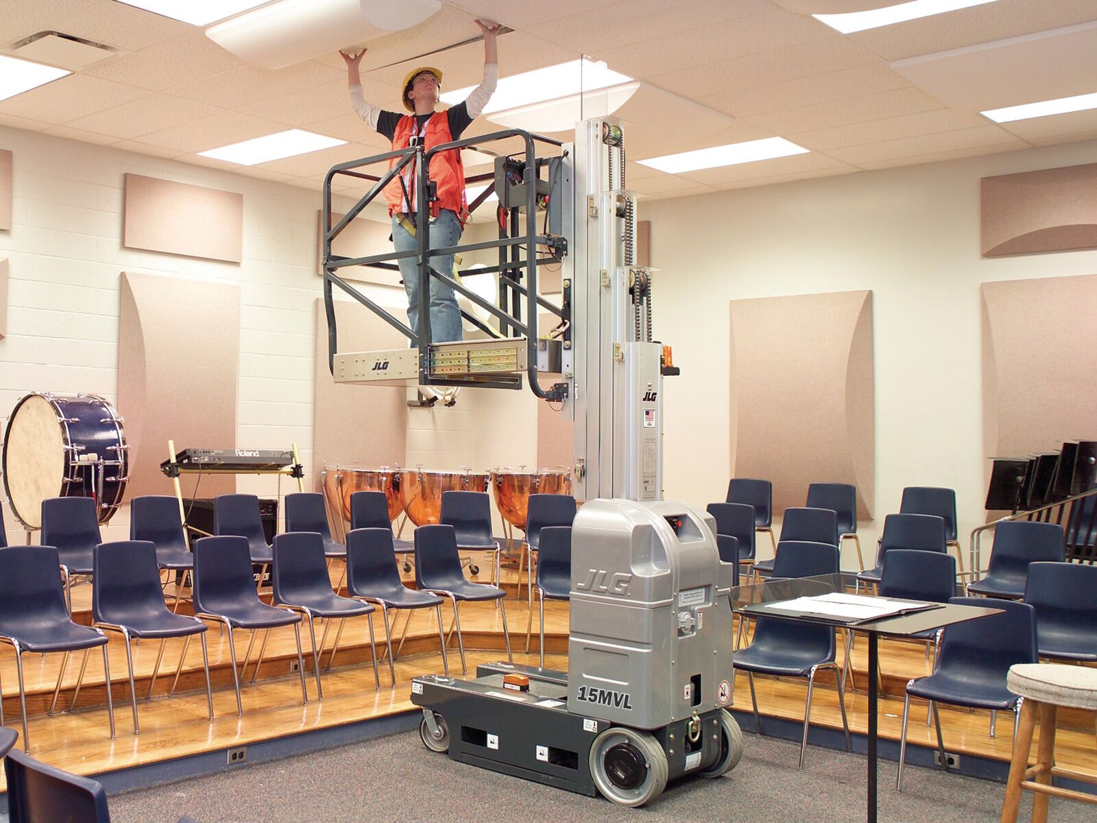 Product: 15MVL - Driveable Vertical Mast Lift