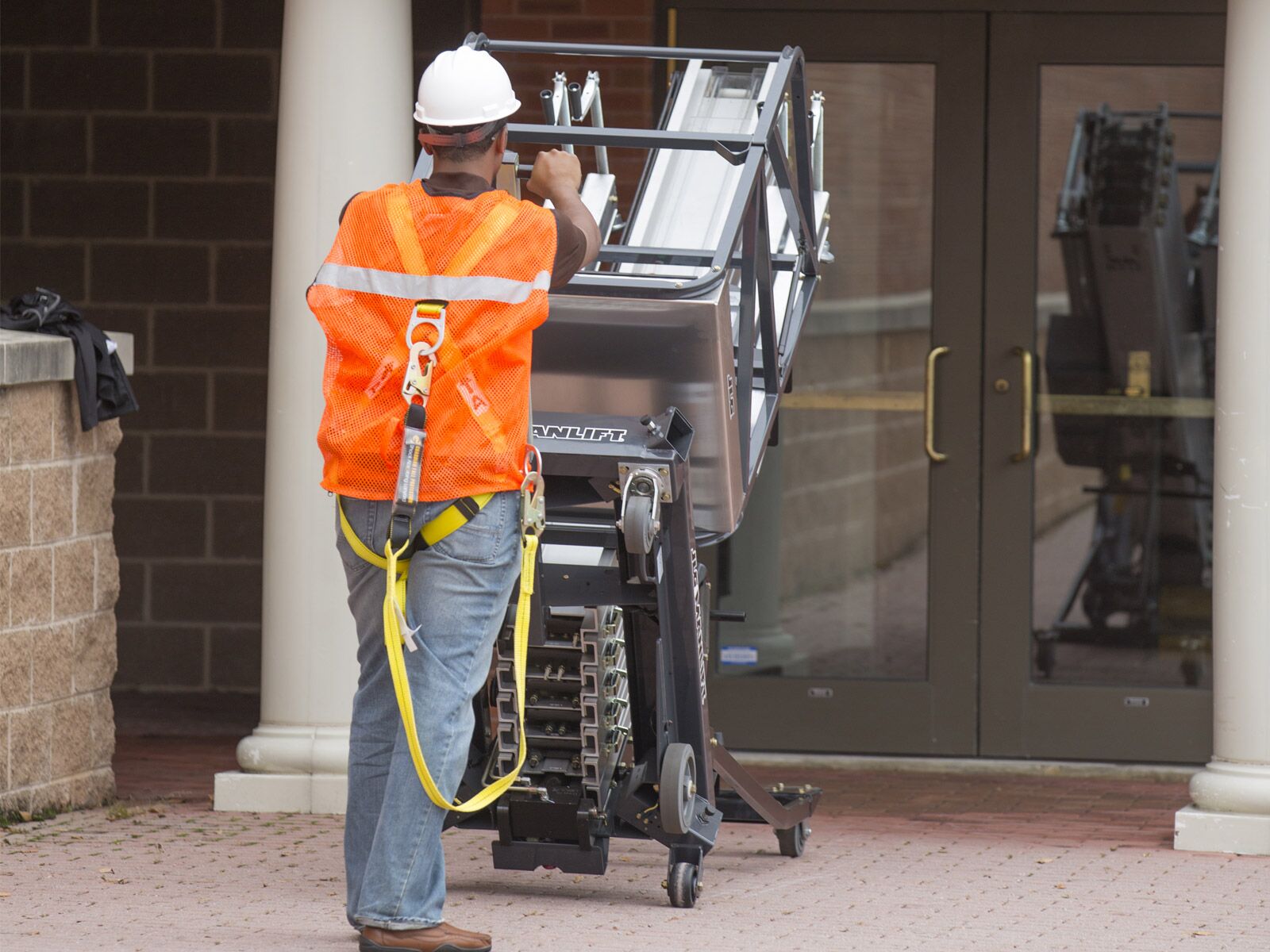 Product: 20AM - Push-Around Vertical Mast Lift