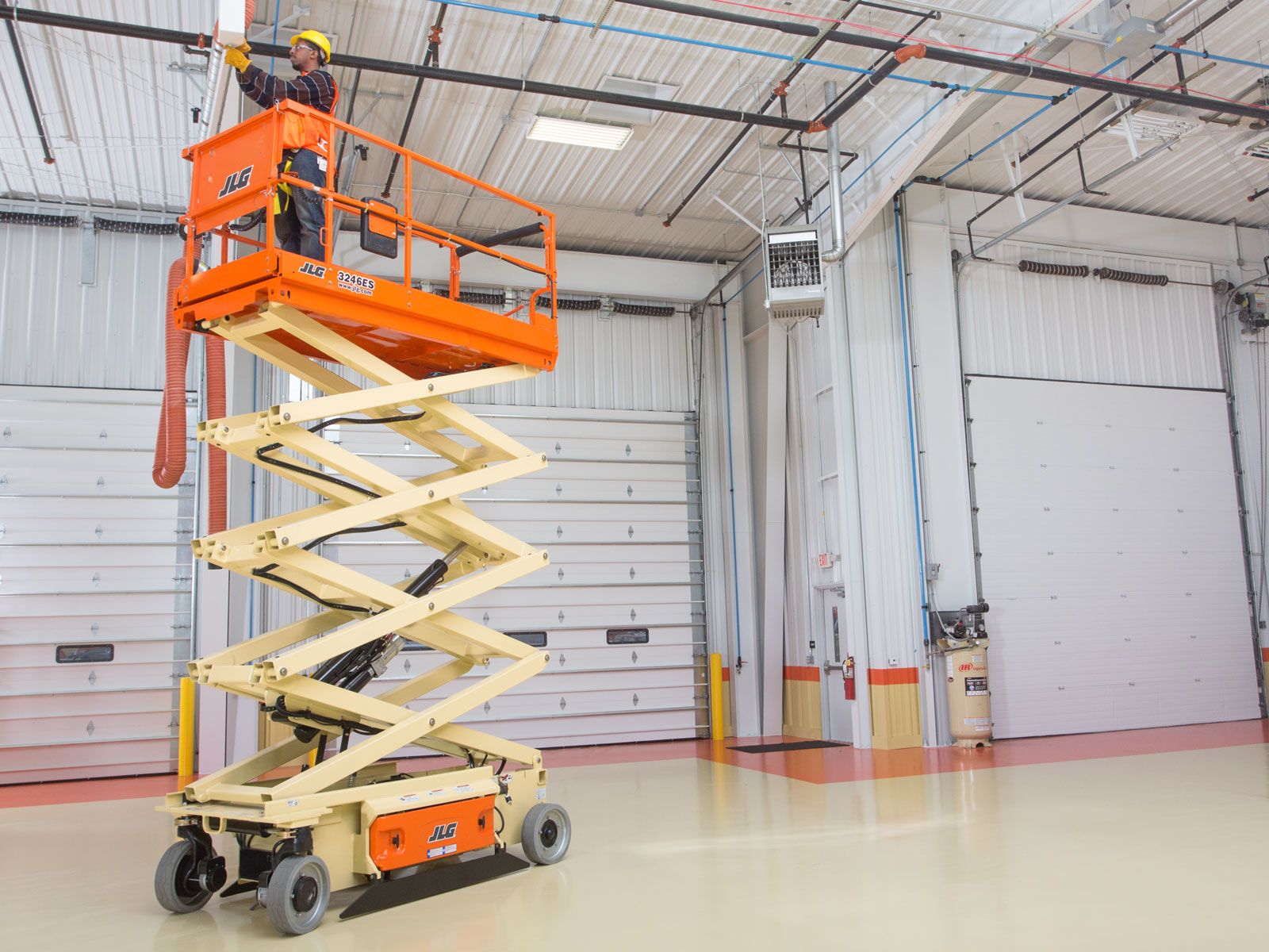 Product: 3246ES - Electric Scissor Lift