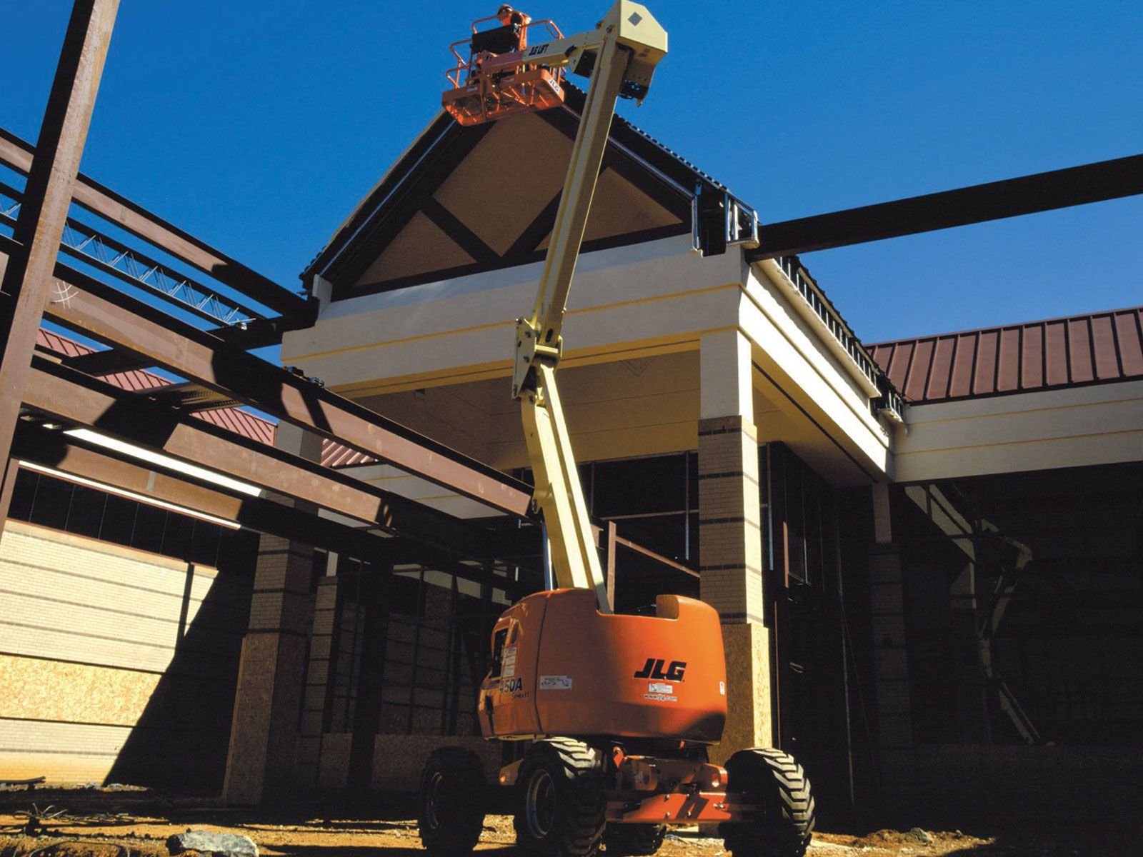 Product: 450A - Articulating Boom Lift
